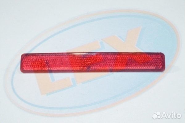 Светоотражатель задний правый
