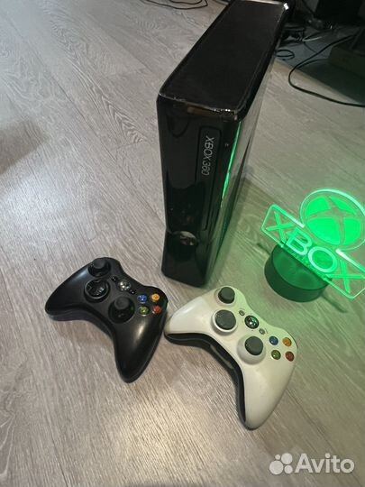 Xbox 360 slim freeboot 35 игр 2 джоя