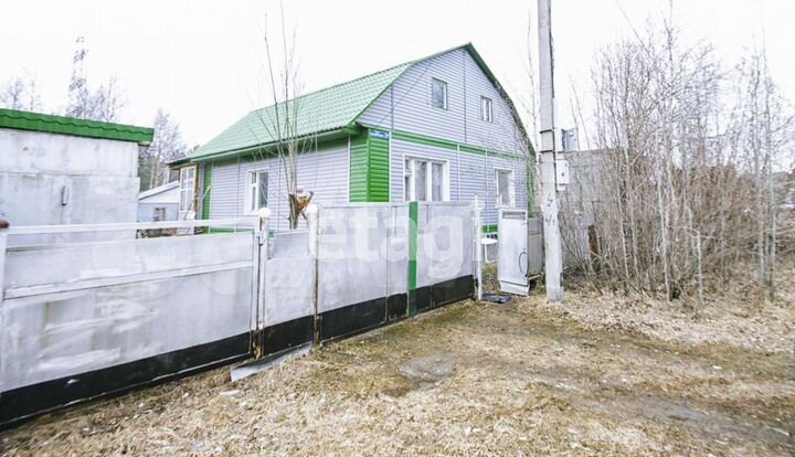 Дом 158,1 м² на участке 9,8 сот.