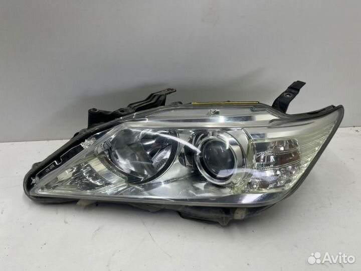 Фара ксенон передняя левая Toyota Camry V50