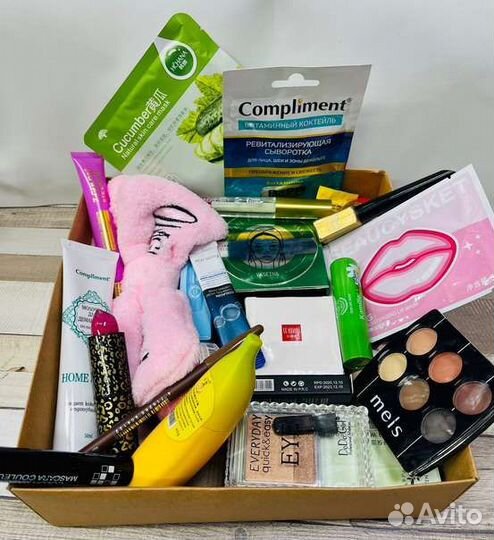 Большой набор косметики