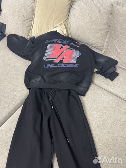 Спортивный костюм женский теплый