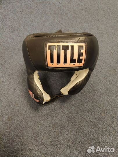 Боксерский шлем Title