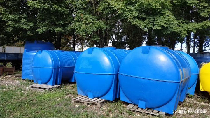 Емкость пластиковая горизонтальная 5000 литров