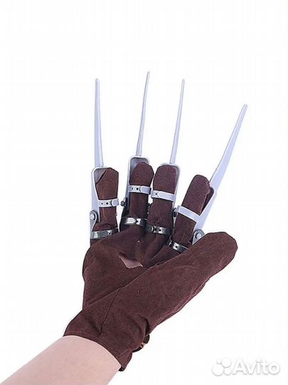 Перчатка Фредди Крюгера