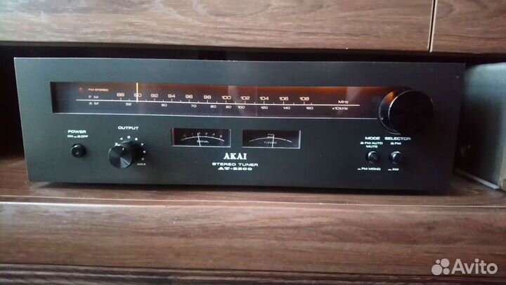 Аналоговый тюнер Akai (Japan) Япония из 70-х