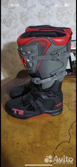 Мотоботы эндуро новые