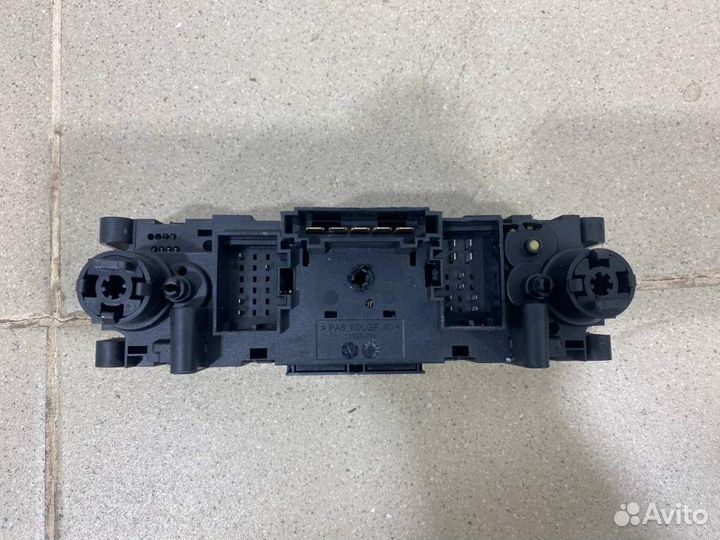 Блок управления отопителем Volkswagen Polo (RUS) 2