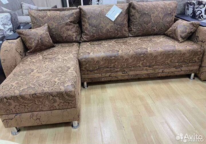 Диван угловой