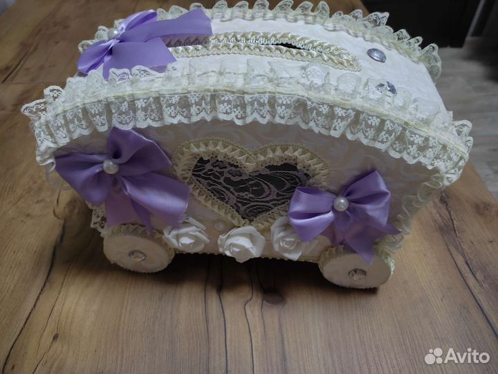 Свадебный сундук для денег