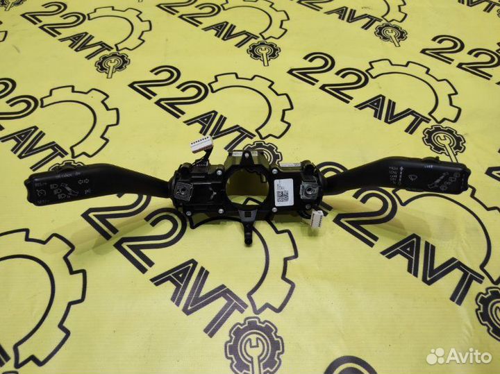 Блок под рулевых переключателей Volkswagen Tiguan