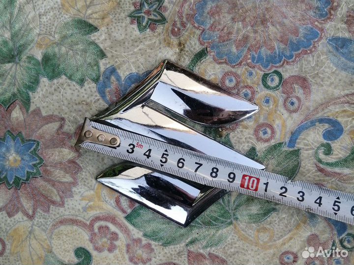 Эмблема suzuki