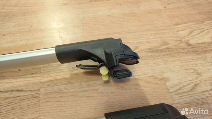 Багажник поперечнны на рейлинги на крышу turtle