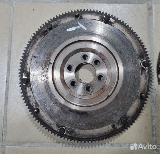 Маховик корзина диск сцепления Volkswagen Polo 5