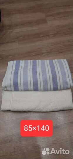 Новое. Махровые полотенца, наловочки, простынь