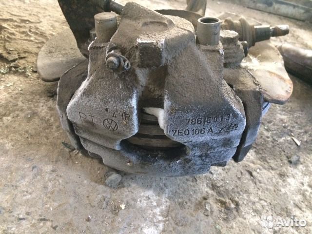 Транспортер Т5 Суппорта тормозные передние L R