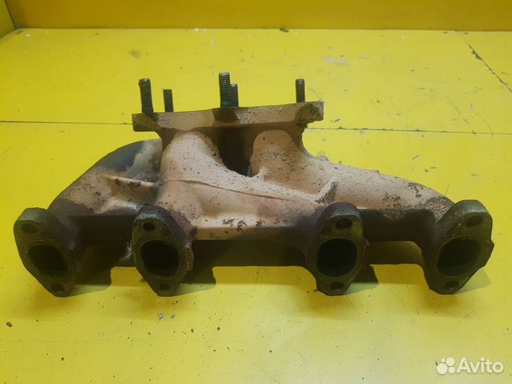 Коллектор выпускной FAW Besturn B50 рест. 2012–201