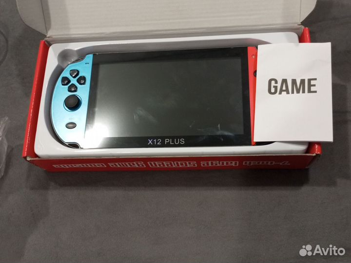 Портативная игровая приставка x12 plus