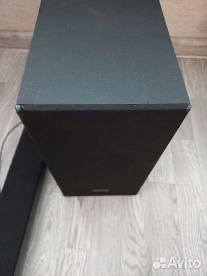 Акустическая система samsung (саундбар)