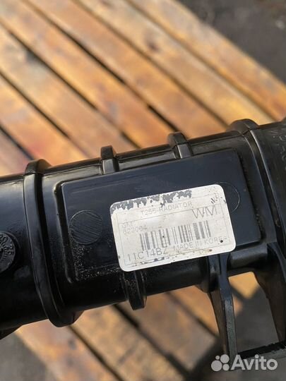 Радиатор охлаждения Chevrolet Aveo T250