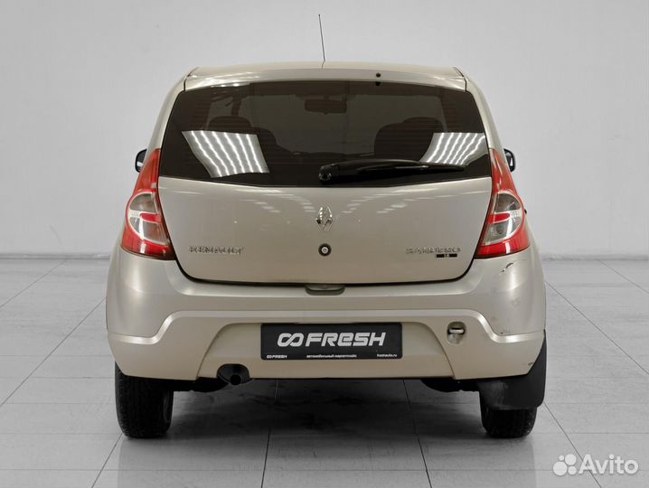 Renault Sandero 1.6 МТ, 2011, 250 890 км