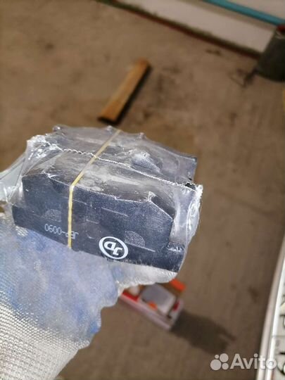 Тормозные колодки на Honda prelude