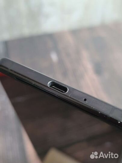 Sony Xperia 1 mark II 8/128 комплект