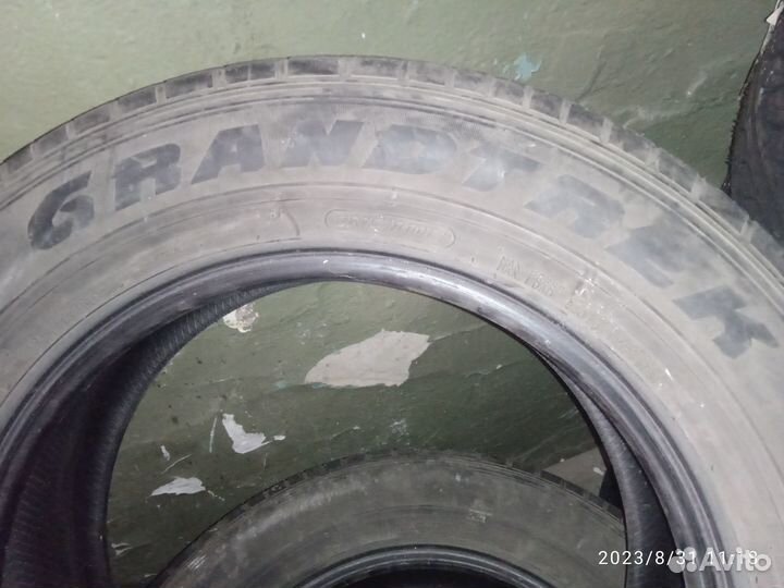 Dunlop Grandtrek ST30 225/65 R17