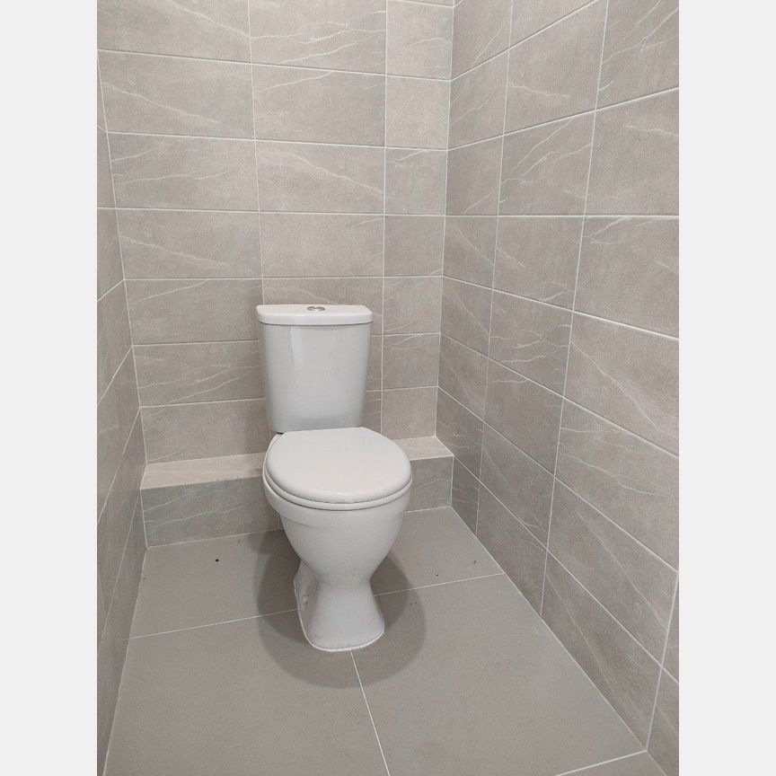 3-к. квартира, 80,3 м², 1/5 эт.