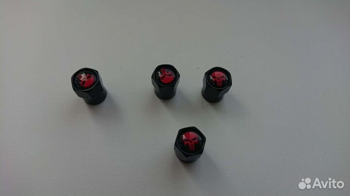 Колпачки на нипель колеса