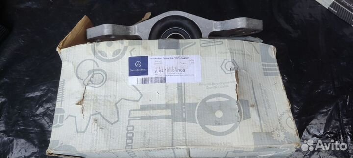 Подшипник подвесной карданного вала Mercedes