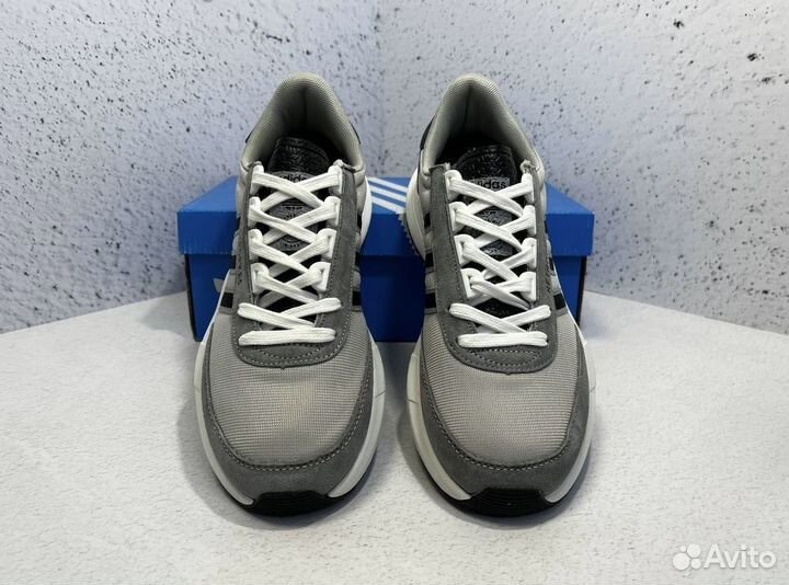 Кроссовки Adidas Retropy E5 новые мужские