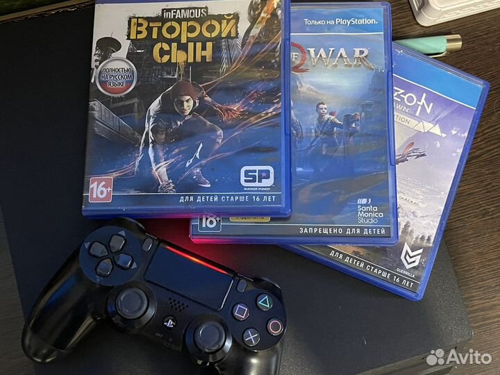 Sony playstation 4 Pro 1Tb