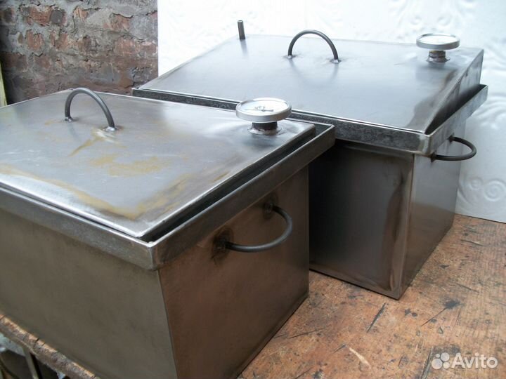 Коптильни с термометром новые