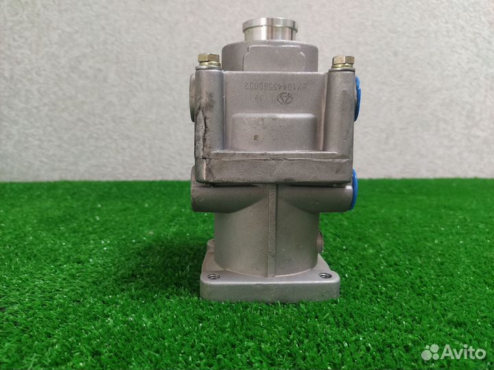 Главный тормозной кран Baw 1044 Бав 1065