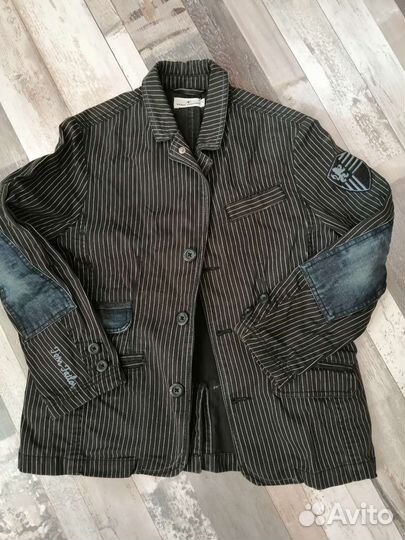 Пиджак и туфли