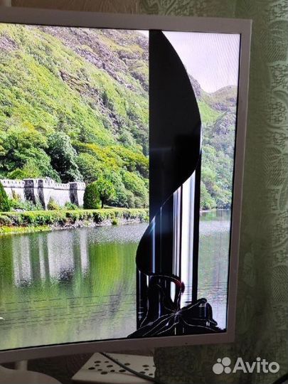 Samsung 32 FHD-монитор CF39