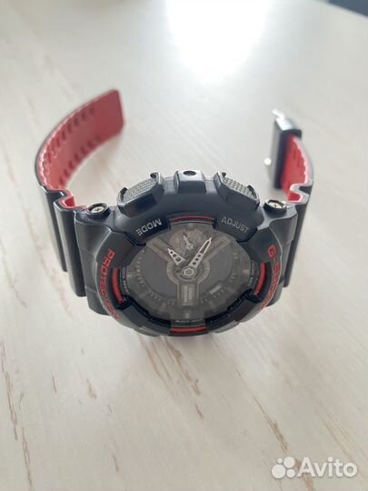 Casio G-Shock GA-110 HR