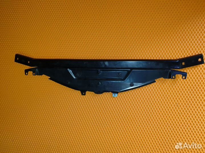 Панель передняя BMW F10