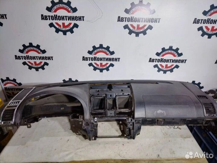 Панель передняя в салон Ssangyong Rexton 2006