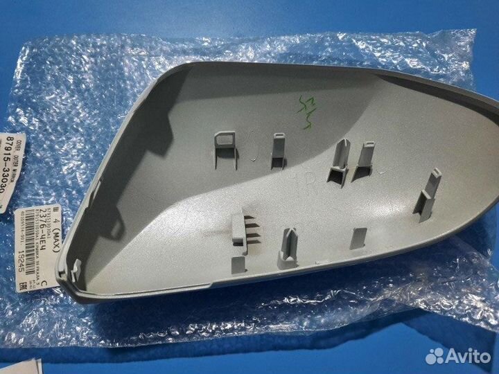 Крышка зеркала заднего вида правая Toyota Camry