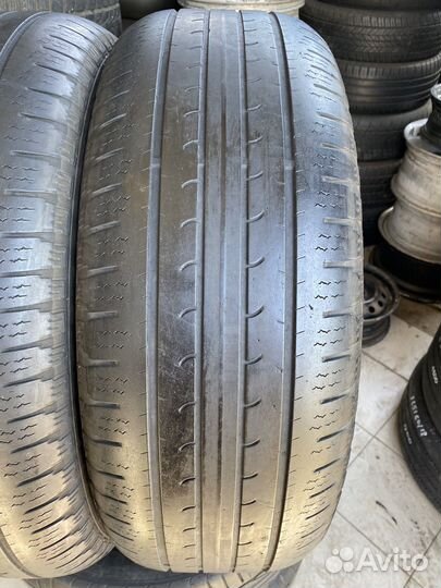 Goodyear EfficientGrip SUV 4x4 245/65 R17 111H