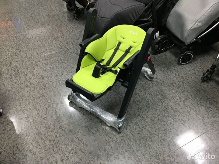 Стульчик для кормления новый