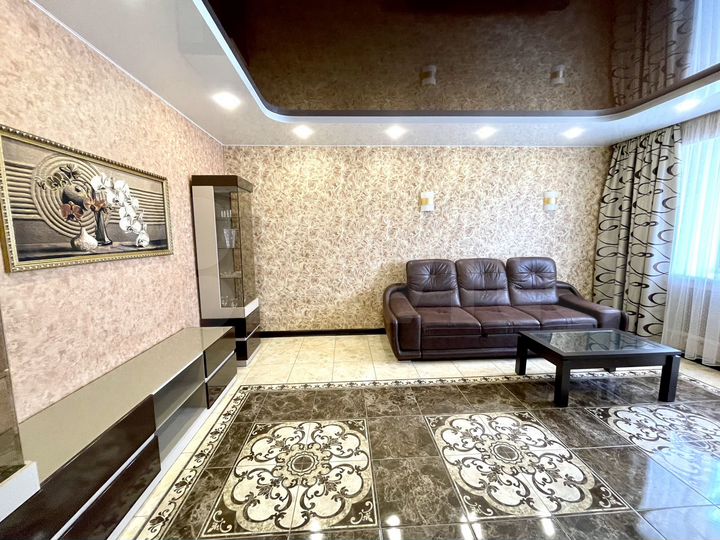 2-к. квартира, 65 м², 9/14 эт.