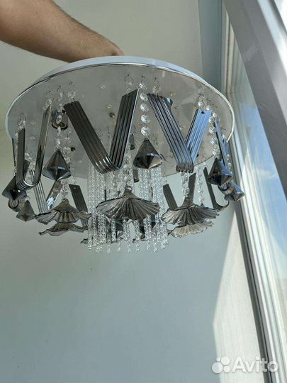 Люстра светодиодная с пультом новая