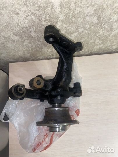 Поворотный кулак задний