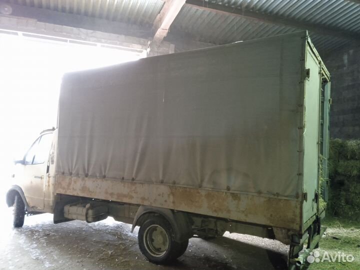 Сено в кипах, труха в мешках, подстилочное сено