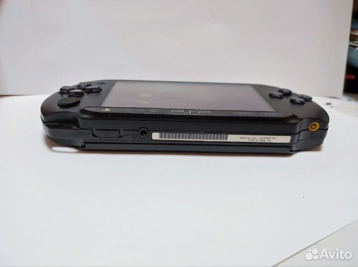Sony PSP e 1008