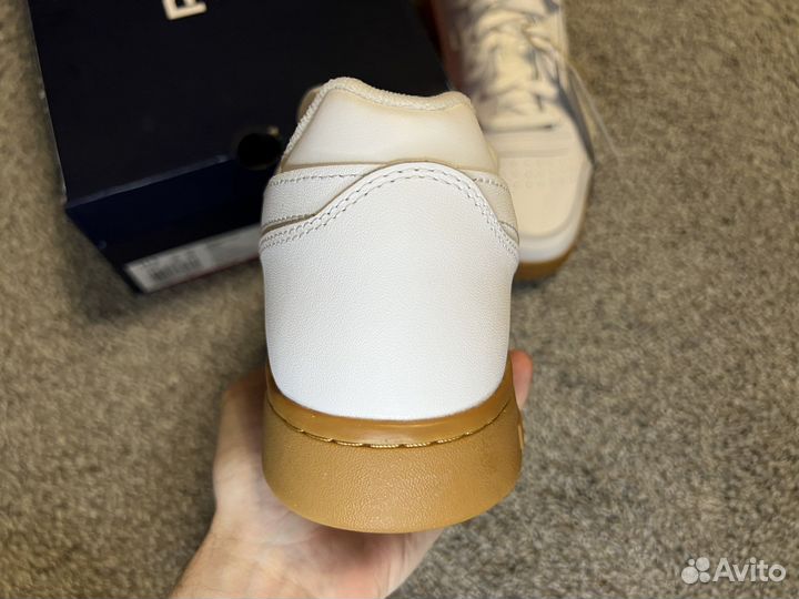 Reebok Workout Plus новые, оригинал (9-12uk)