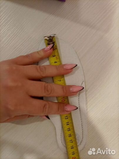 Новые кроссовки натуральная кожа